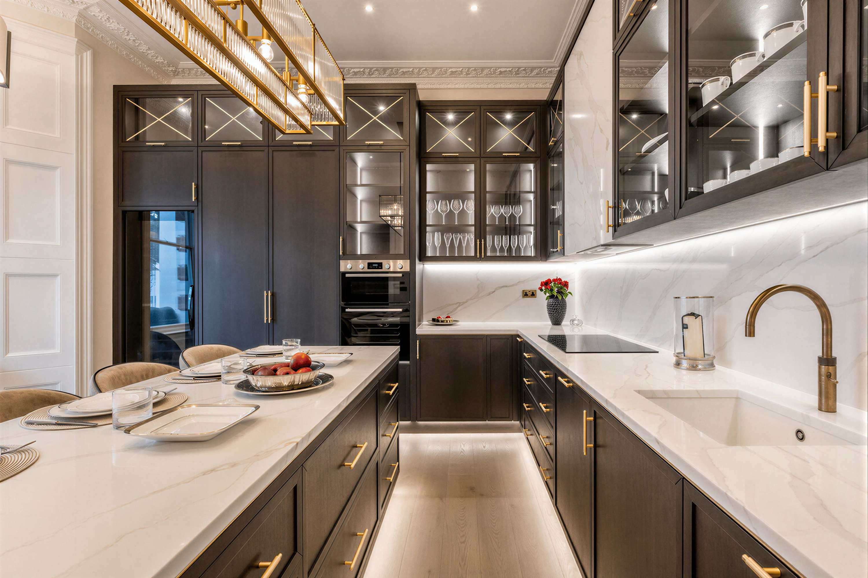 Grosvenor, Knightsbridge (TGV205) — photo 2