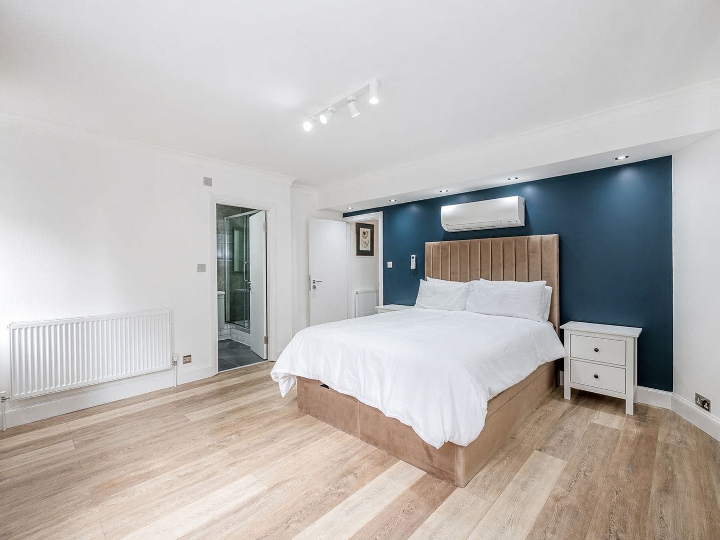 Hyde Park Estate (HPE305) — photo 3