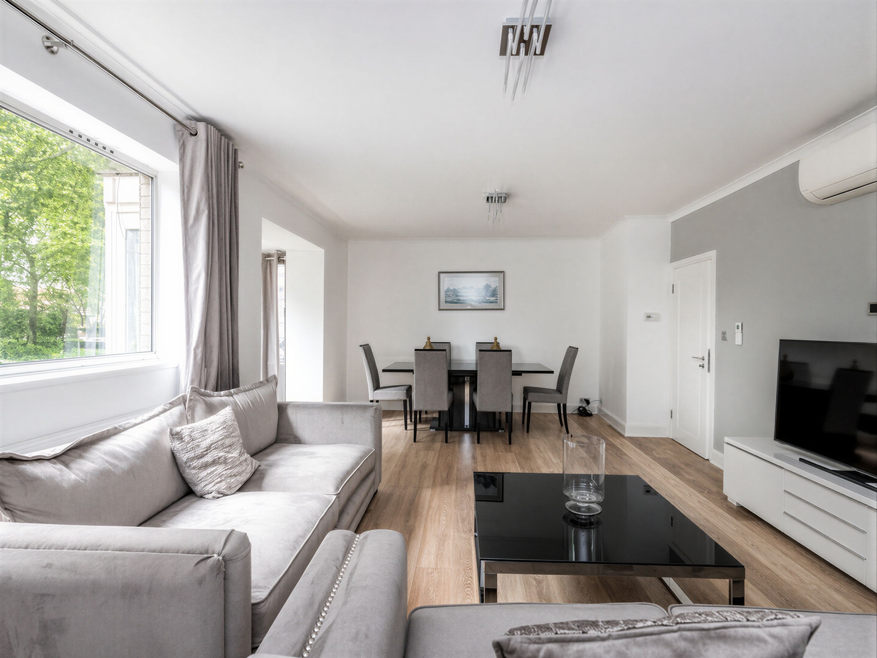 Hyde Park Estate (HPE305)