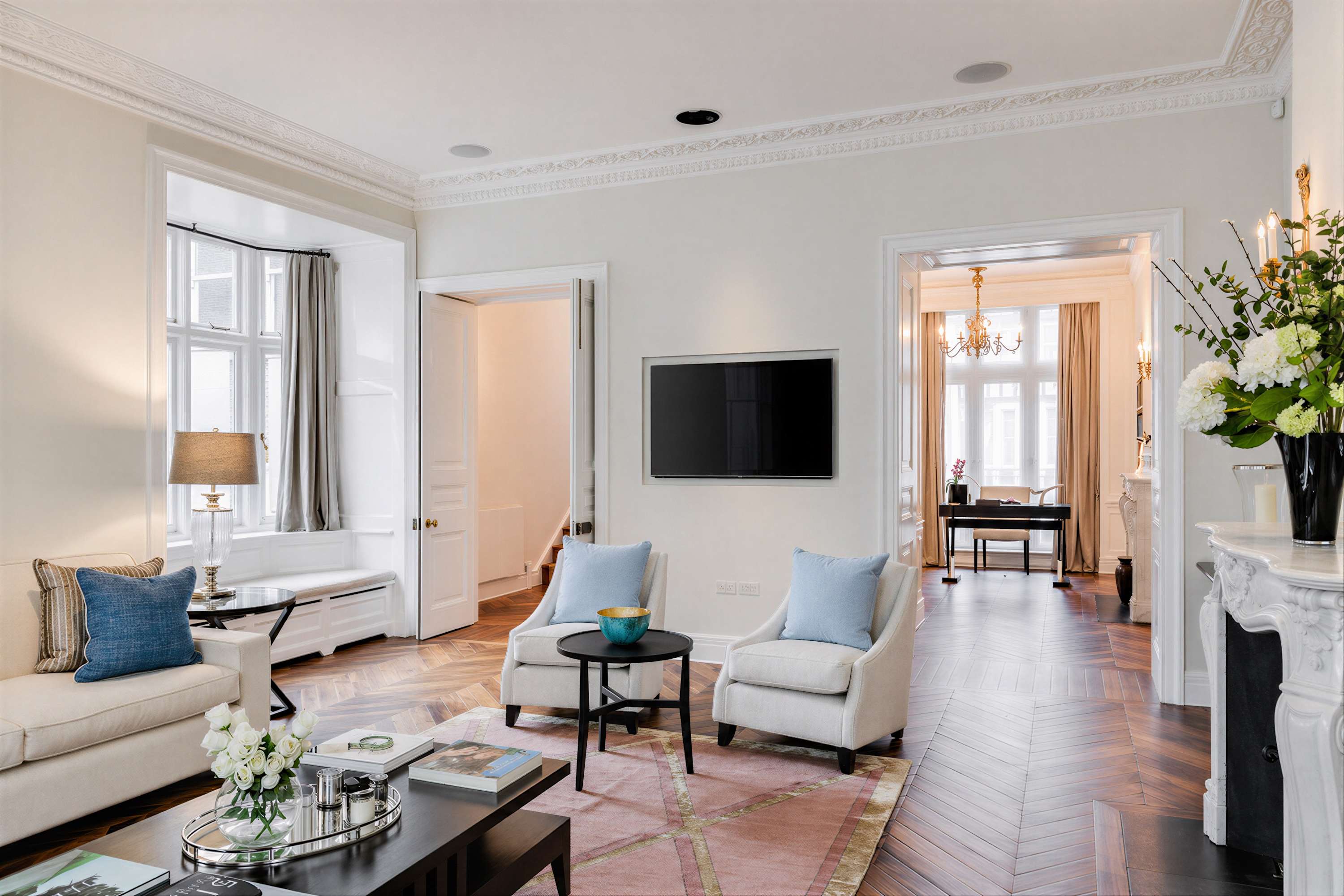 The Knightsbridge Townhouse II — photo 2